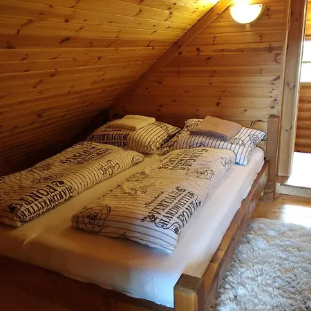 Levendula Rönkház őrség Hébergement de vacances Zalalövő